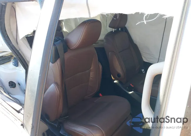 5TDYZ3DCXHS846062: 41204085