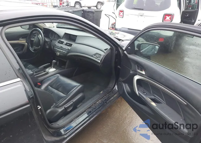 1HGCS1B84BA005295: 41205369