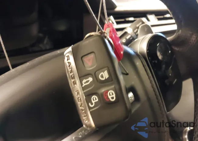 SALYM2RV7JA748072: 41207544