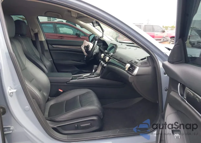 1HGCV1F42NA052845: 41210148