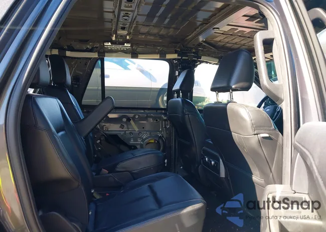 1FMJU1HT8MEA75501: 41212610