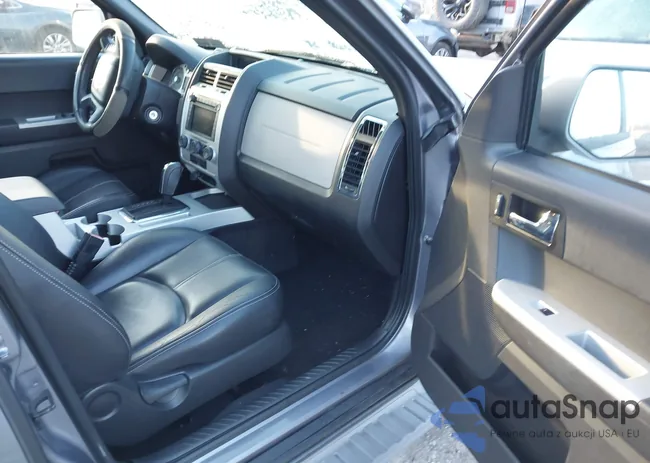 4M2CU97128KJ38119: 41213121