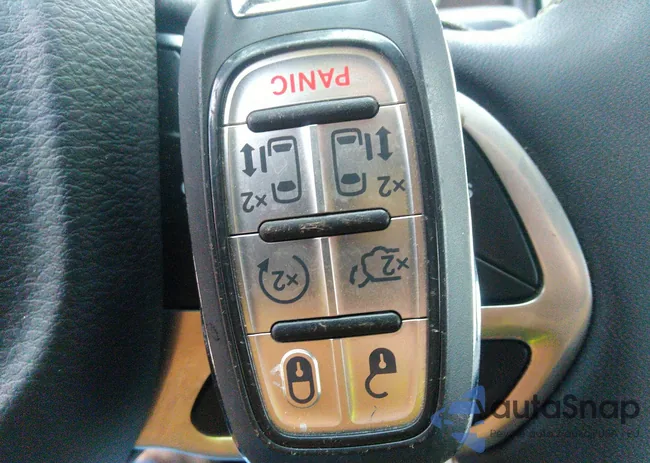 2C4RC1CG1PR602077: 41213580