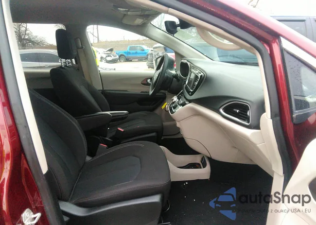 2C4RC1CG1PR602077: 41213580