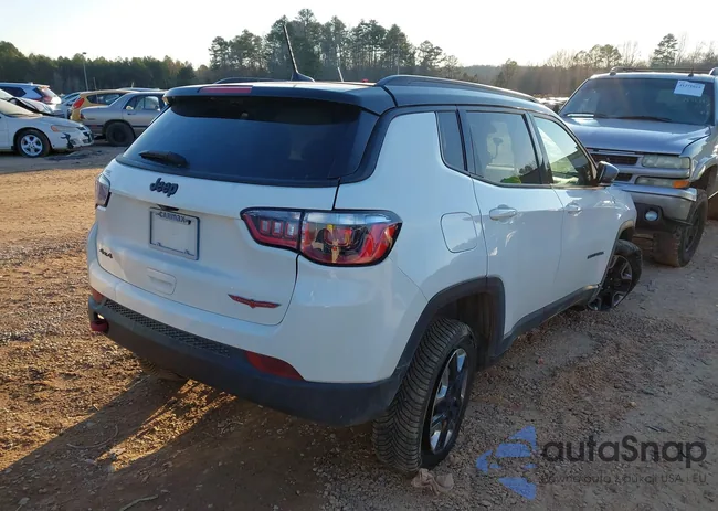 3C4NJDDBXJT199178: 41215543