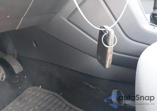 3VVCX7B24NM084751: 41217138