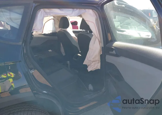 3VVCX7B24NM084751: 41217138