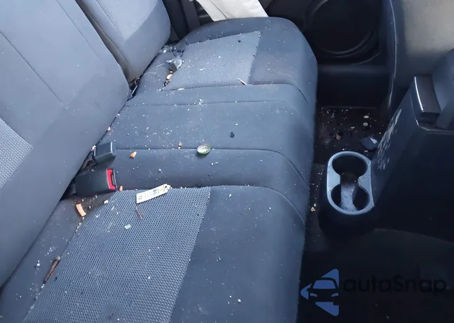 1C4NJDBB4GD780354: 41218705