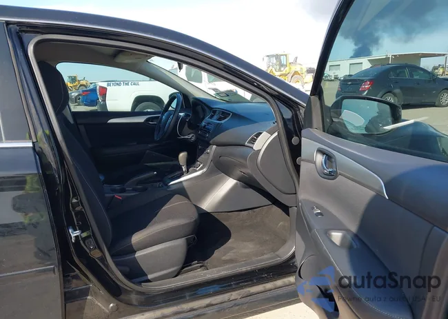 3N1AB7AP4HY235931: 41221427