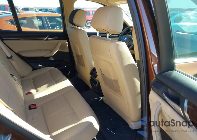 5UXWX9C38H0W71118: 41221572