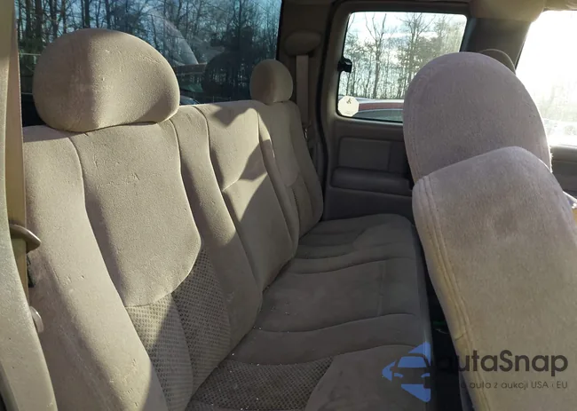 2GCEK19T031274312: 41223701