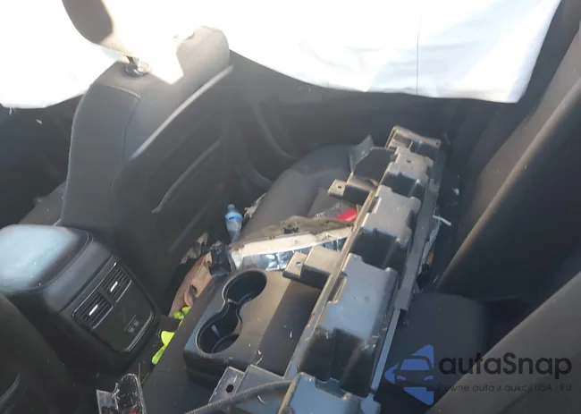 2C3CDXBG6JH335950: 41224935