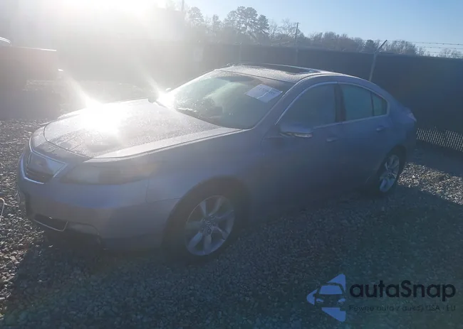 19UUA8F56CA005574: 41226085