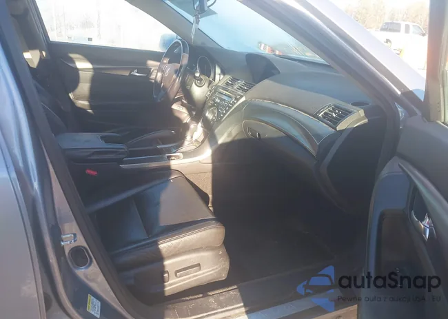 19UUA8F56CA005574: 41226085