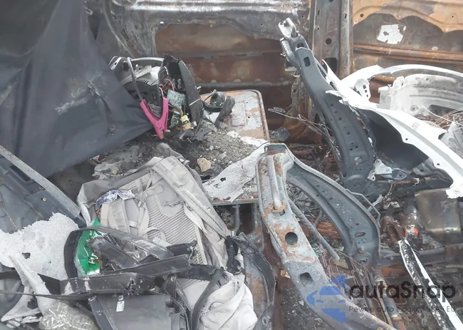 5NMS2CAD6LH228904: 41226700