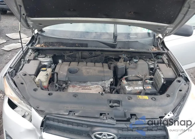 2T3BF4DV4CW183584: 41228145