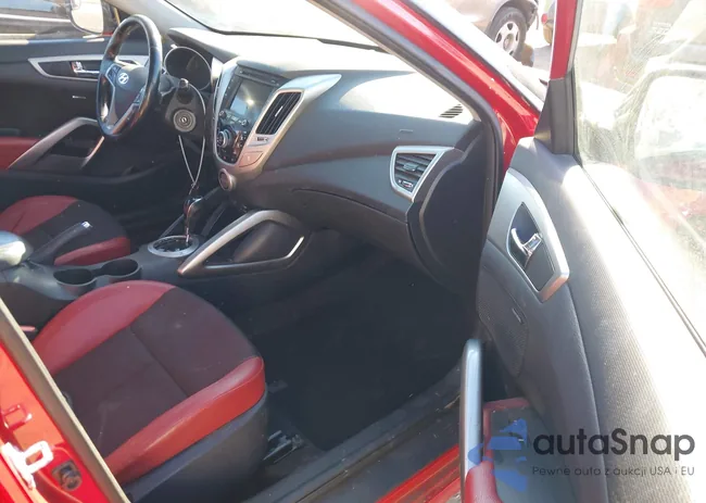 KMHTC6AD6EU215578: 41228560