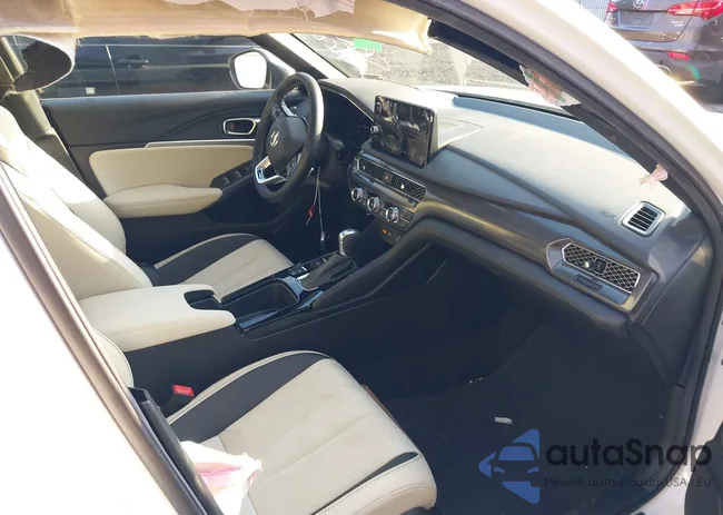 19UDE4H64SA003680: 41230478