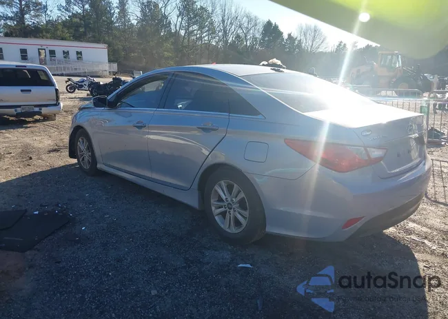 5NPEB4AC6EH923819: 41231300