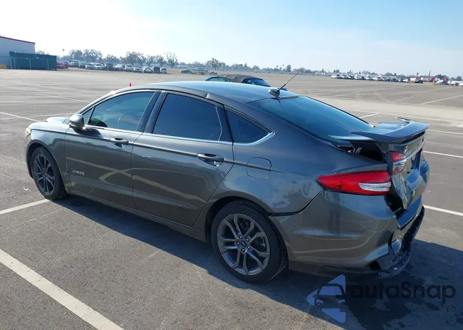 3FA6P0LU2JR102962: 41231593