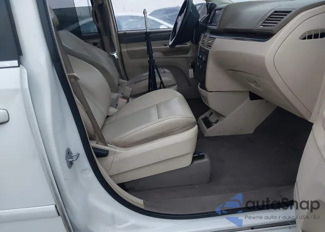 2V4RW3D18AR388473: 41232099