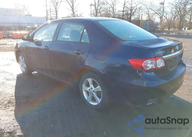 2T1BU4EE8BC604798: 41232656