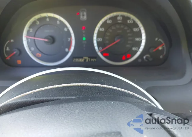 1HGCP2F32CA133686: 41233402