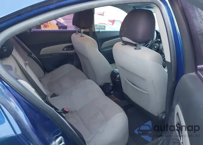 1G1PF5SC1C7330929: 41233491