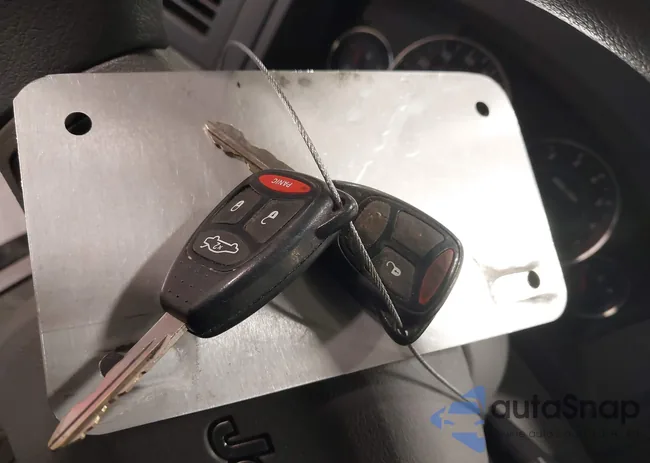 1J8HR48P07C700698: 41233572