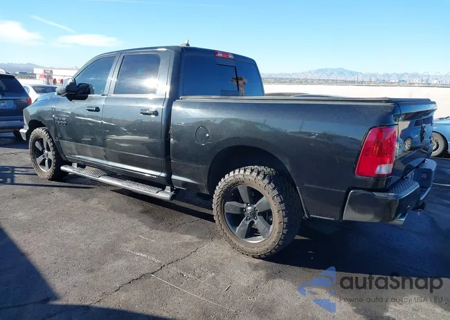 1C6RR7TT4JS135572: 41236112