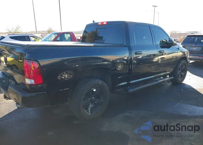 1C6RR7TT4JS135572: 41236112