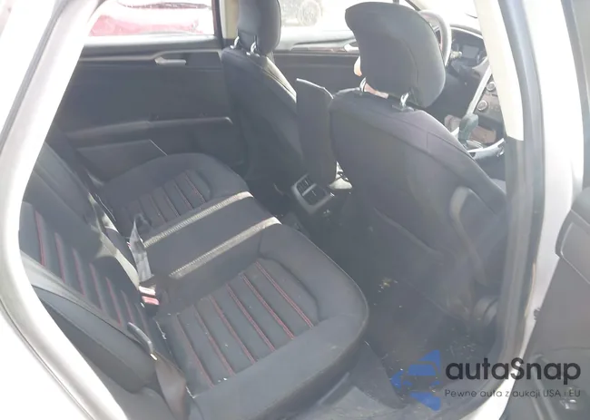 3FA6P0HR0DR382809: 41240180