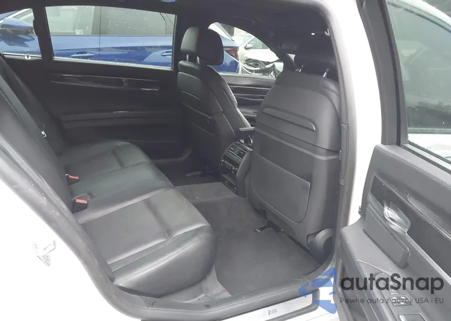 WBAYE8C55ED134980: 41239686