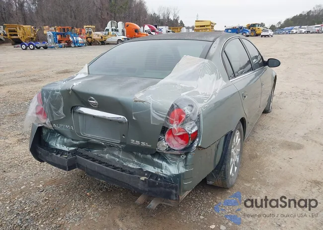 1N4AL11D36C138597: 41240032