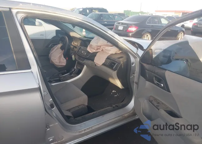 1HGCR2F32DA154209: 41240947