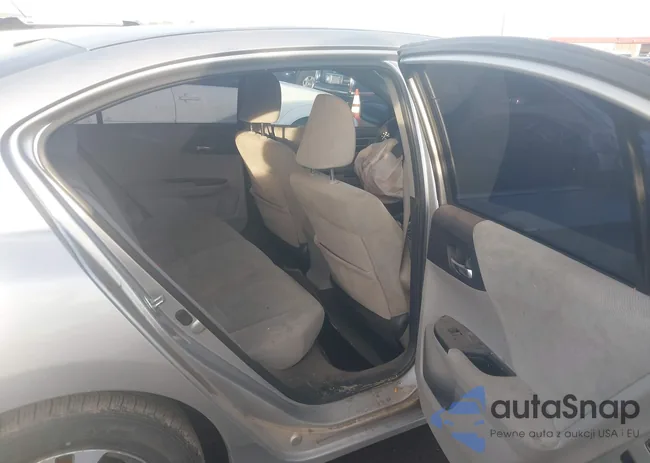 1HGCR2F32DA154209: 41240947