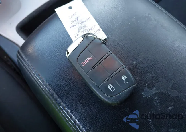 1C4RJFAG6FC893608: 41244693