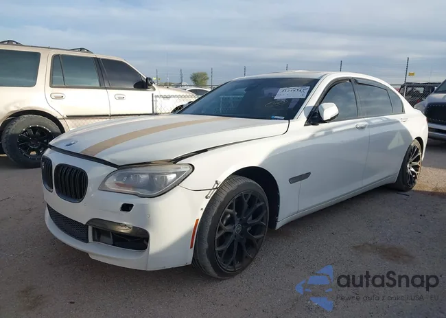 WBAYE8C51DD133811: 41248342