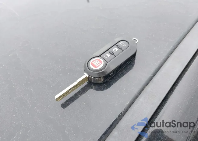 3C3CFFBR1FT753692: 41247706