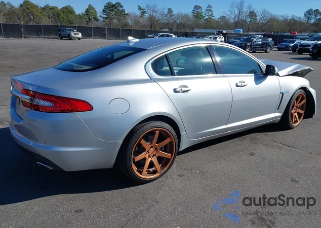 SAJWA0E7XD8S70052: 41249336