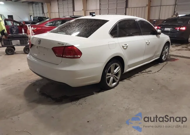 1VWBT7A31EC039670: 41252395