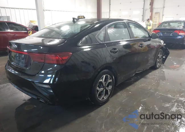 3KPF24AD0ME308649: 41255081