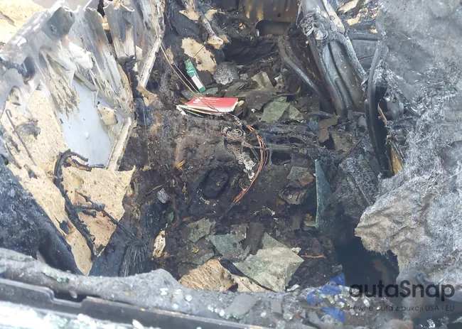 WP0AB2A96FS125976: 41255415