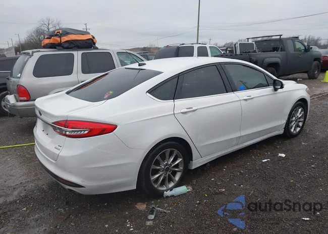 3FA6P0HD7HR309432: 41255424