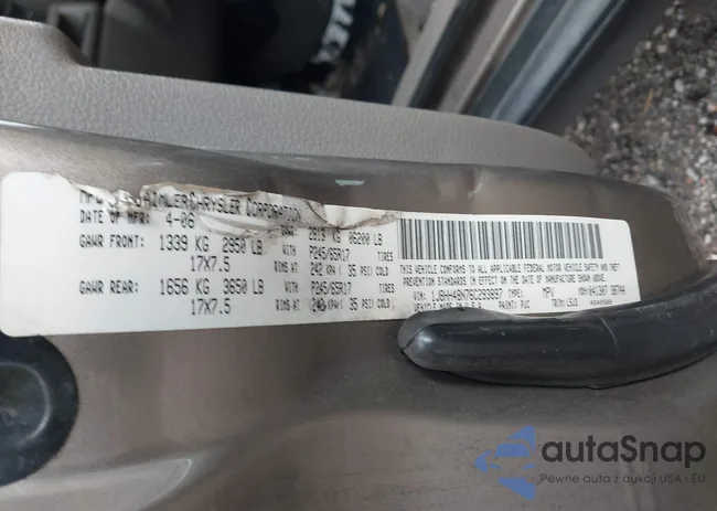 1J8HH48N76C293897: 41256143