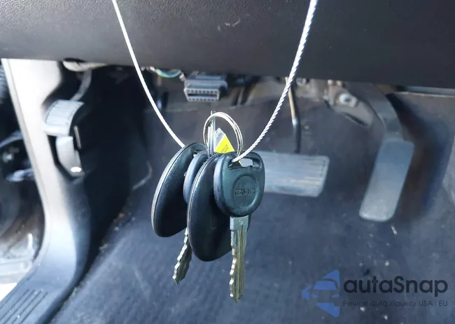 3GTRCVE09AG282107: 41259493