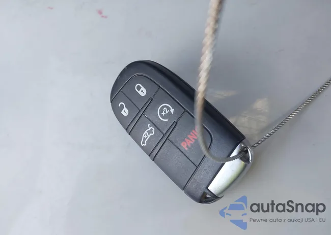 2C3CDXGJ1NH181030: 41260235