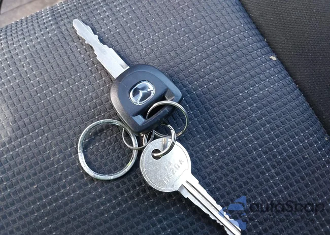 JM1CR29L990344600: 41262449