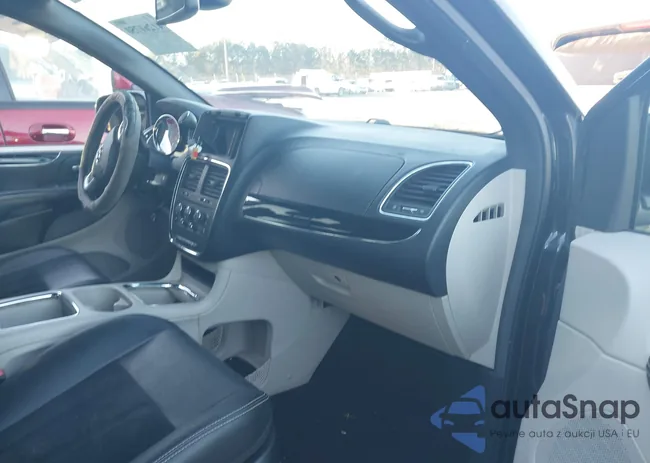 2C4RDGCG4JR327151: 41261750