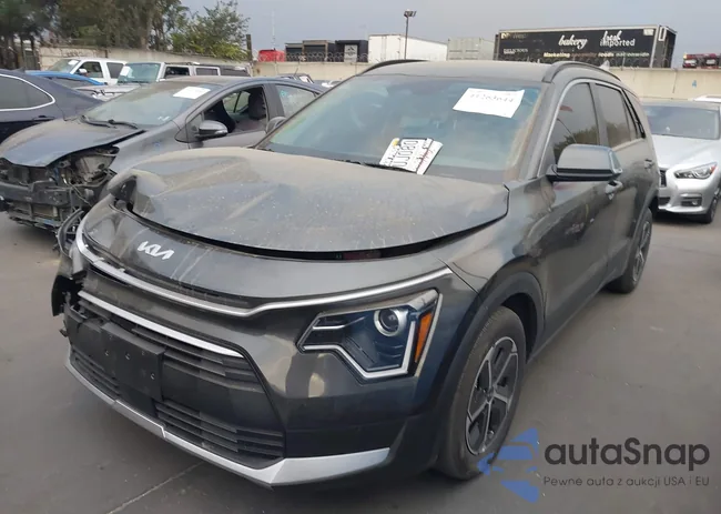 KNDCR3LE2R5155385: 41263644